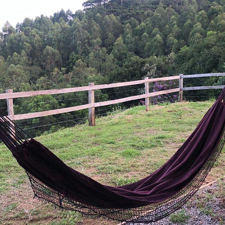 Pousada Pedra Da Mata Chales Na Montanha Munhoz Eksteriør billede