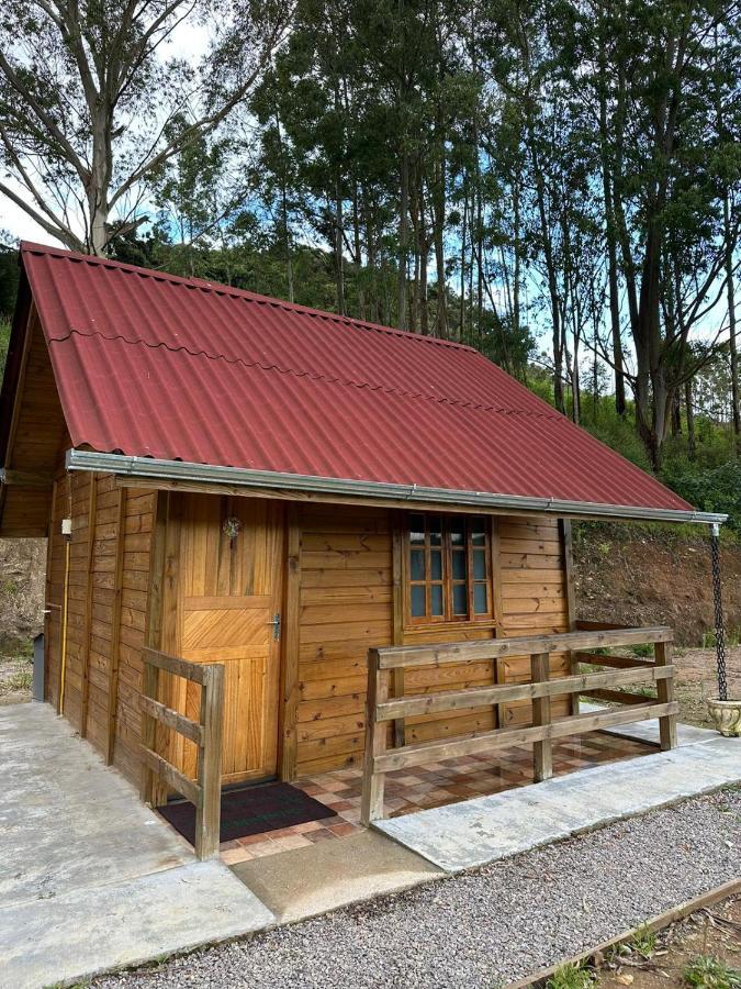 Pousada Pedra Da Mata Chales Na Montanha Munhoz Eksteriør billede